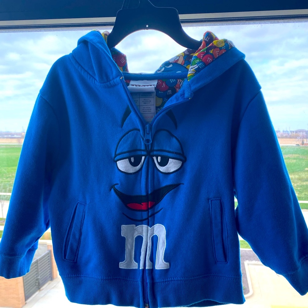 M&M’s World Hoodie , kids Unisex size M (3T-4T)